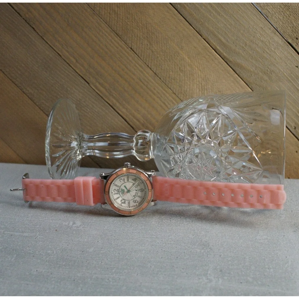 Juicy Couture Womens Pink & Silver Quartz Watch JC.29.3.14.0232 New Battery